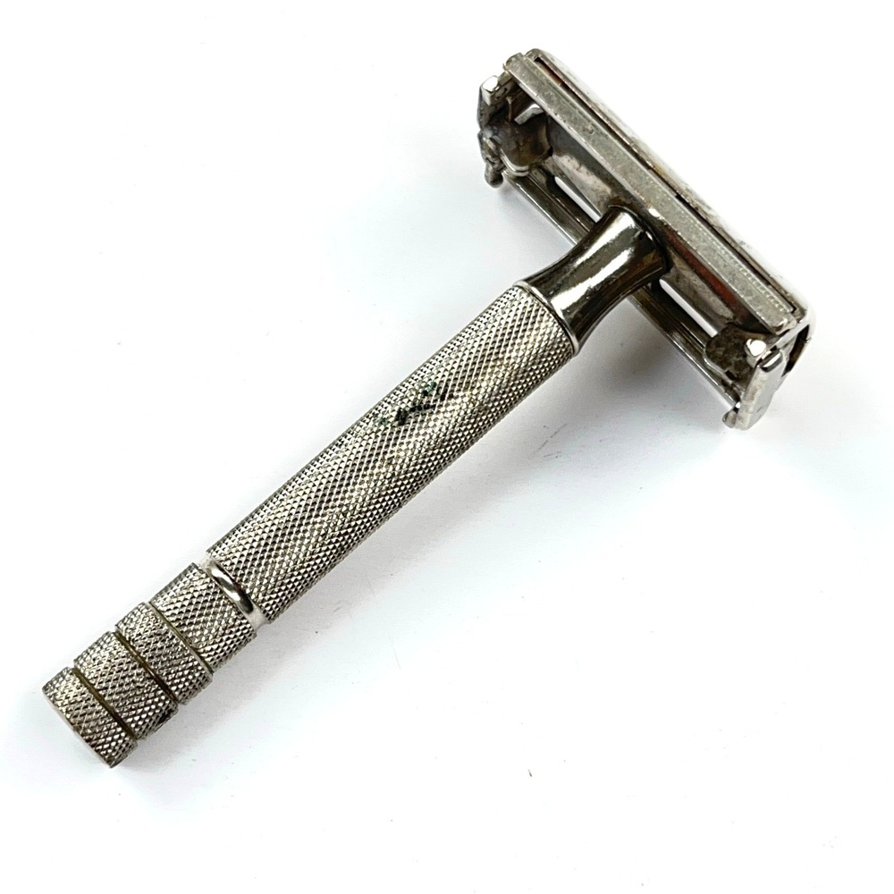 Vintage 1948-49 Gillette Super Speed DE Safety Razor (No Date Code) - Picture 4 of 15